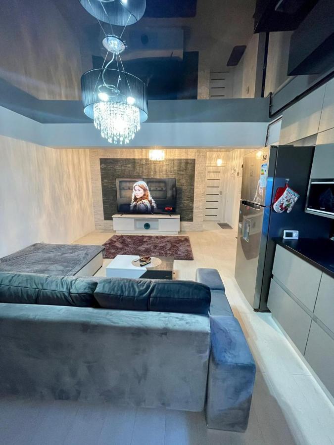 Ademi Apartment Navodari Bagian luar foto