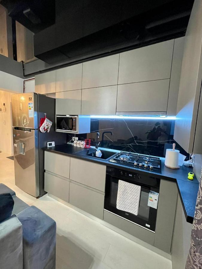 Ademi Apartment Navodari Bagian luar foto