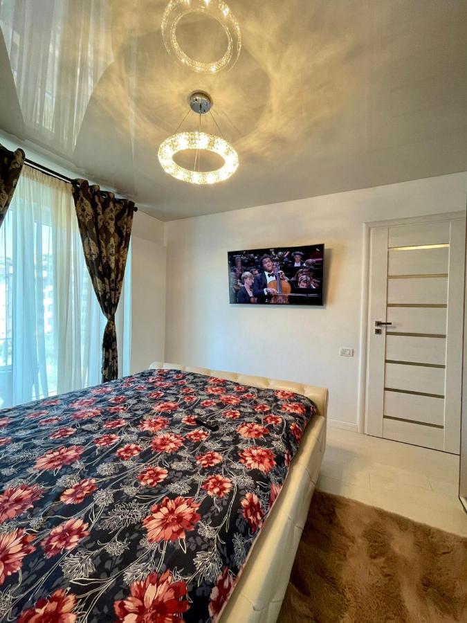 Ademi Apartment Navodari Bagian luar foto