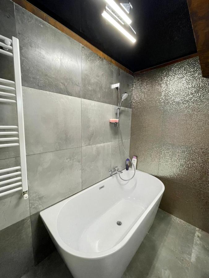 Ademi Apartment Navodari Bagian luar foto