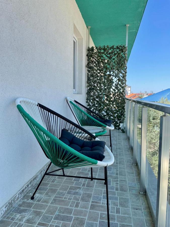 Ademi Apartment Navodari Bagian luar foto