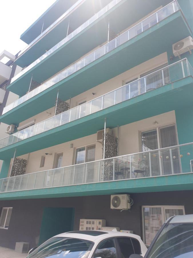 Ademi Apartment Navodari Bagian luar foto